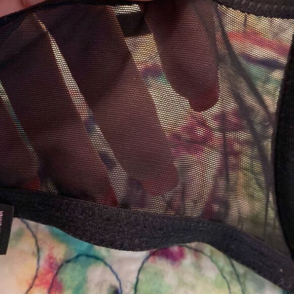 Victoria’s Secret black sheer bra - Picture 6 of 8